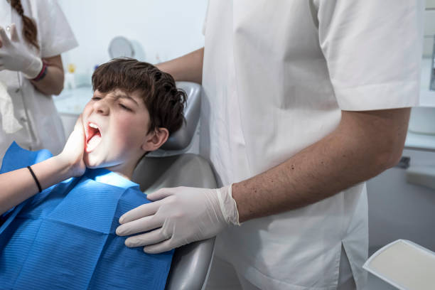 Best Emergency Treatment for Dental Infections or Abscesses in Parma, OH